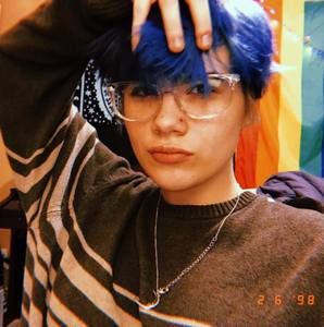 Meet your Posher, Abby